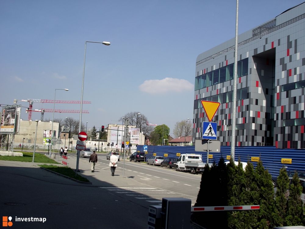 104704_1000x.jpg