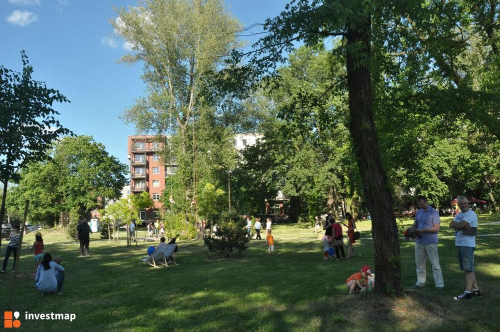 112469_1000x.jpg