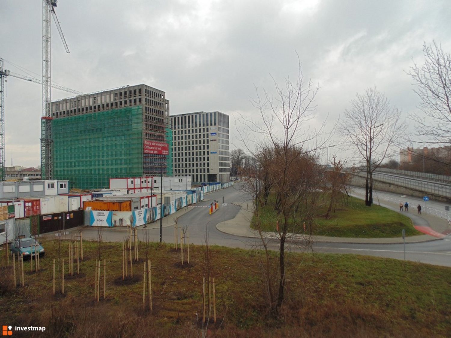305665_1500x.jpg