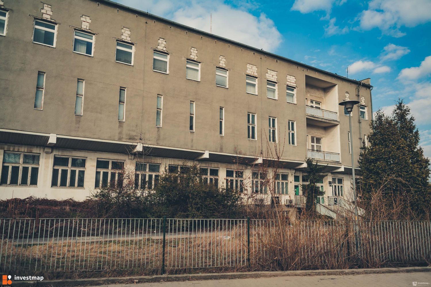 320143_1500x.jpg