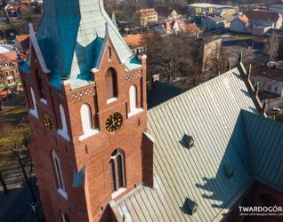 Remont wieży i elewacji frontowej Bazyliki Mniejszej pw. Matki Bożej Wspomożenia Wiernych w Twardogórze 467875