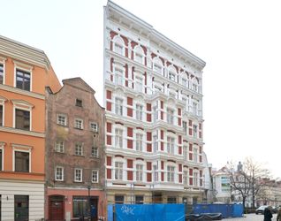 Remont i przebudowa budynku mieszkalnego przy placu Uniwersyteckim 7 496308