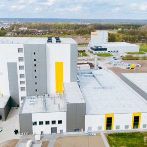 Fabryka karmy dla zwierząt Josera Petfood 678342