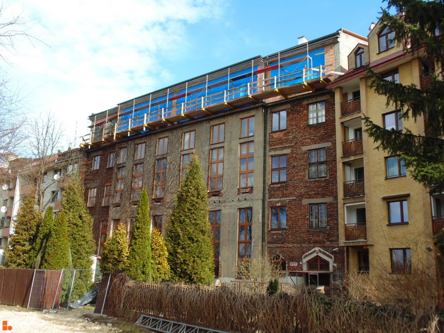 317974_1500x.jpg