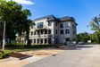 Club House 380917