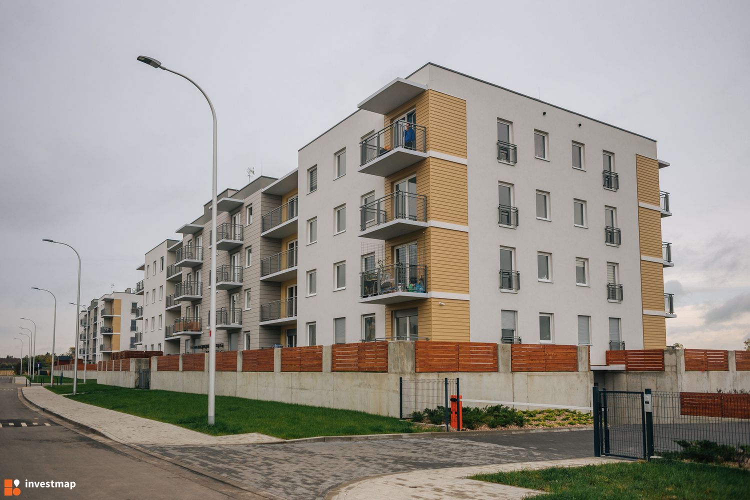 293674_1500x.jpg