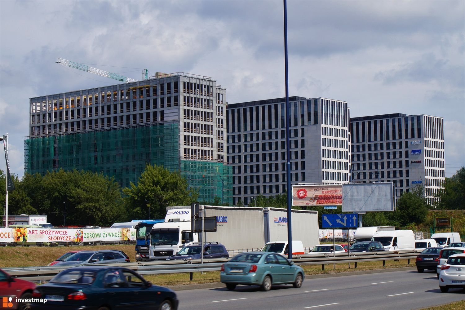 347697_1500x.jpg