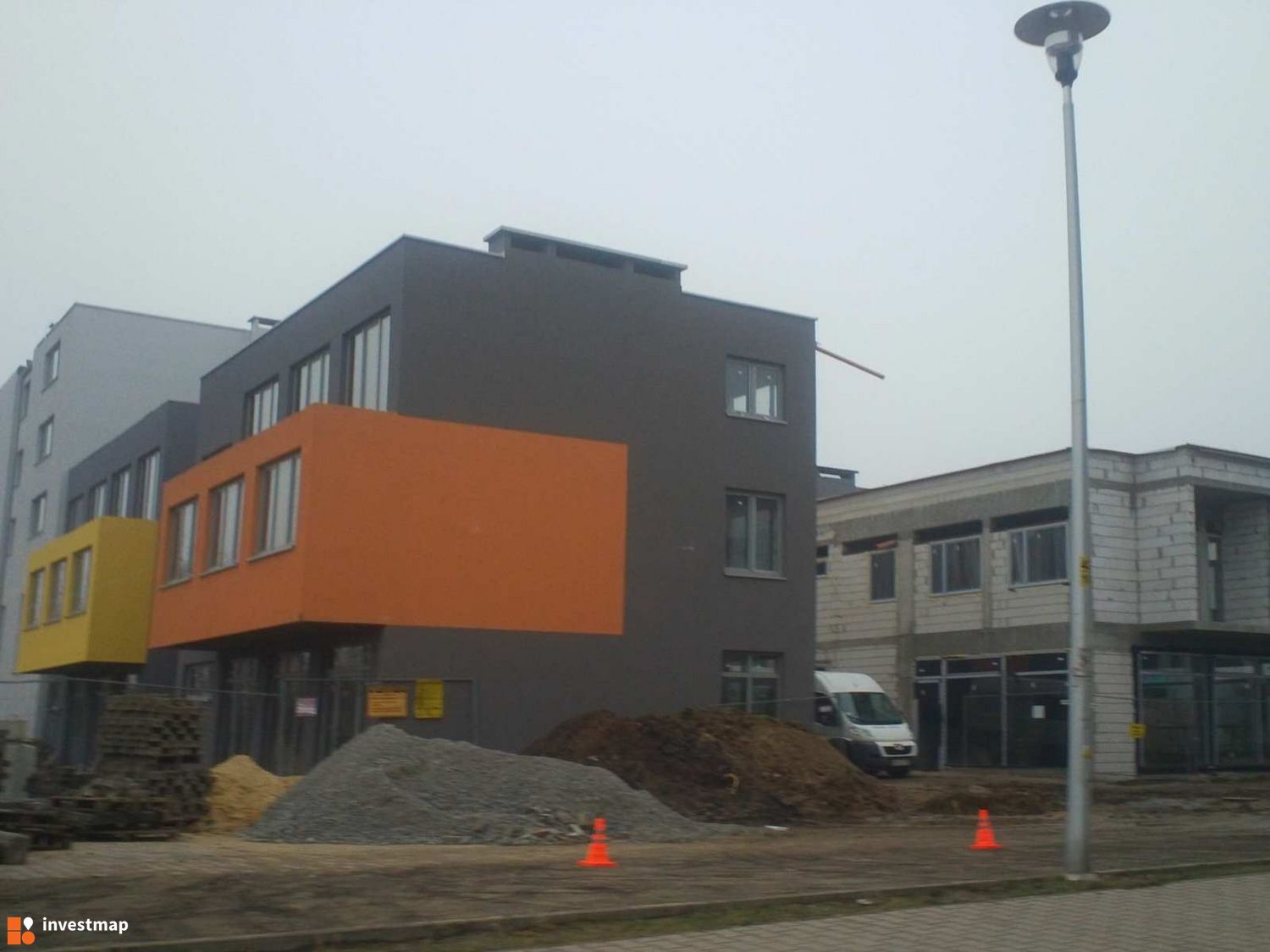 304724_1500x.jpg