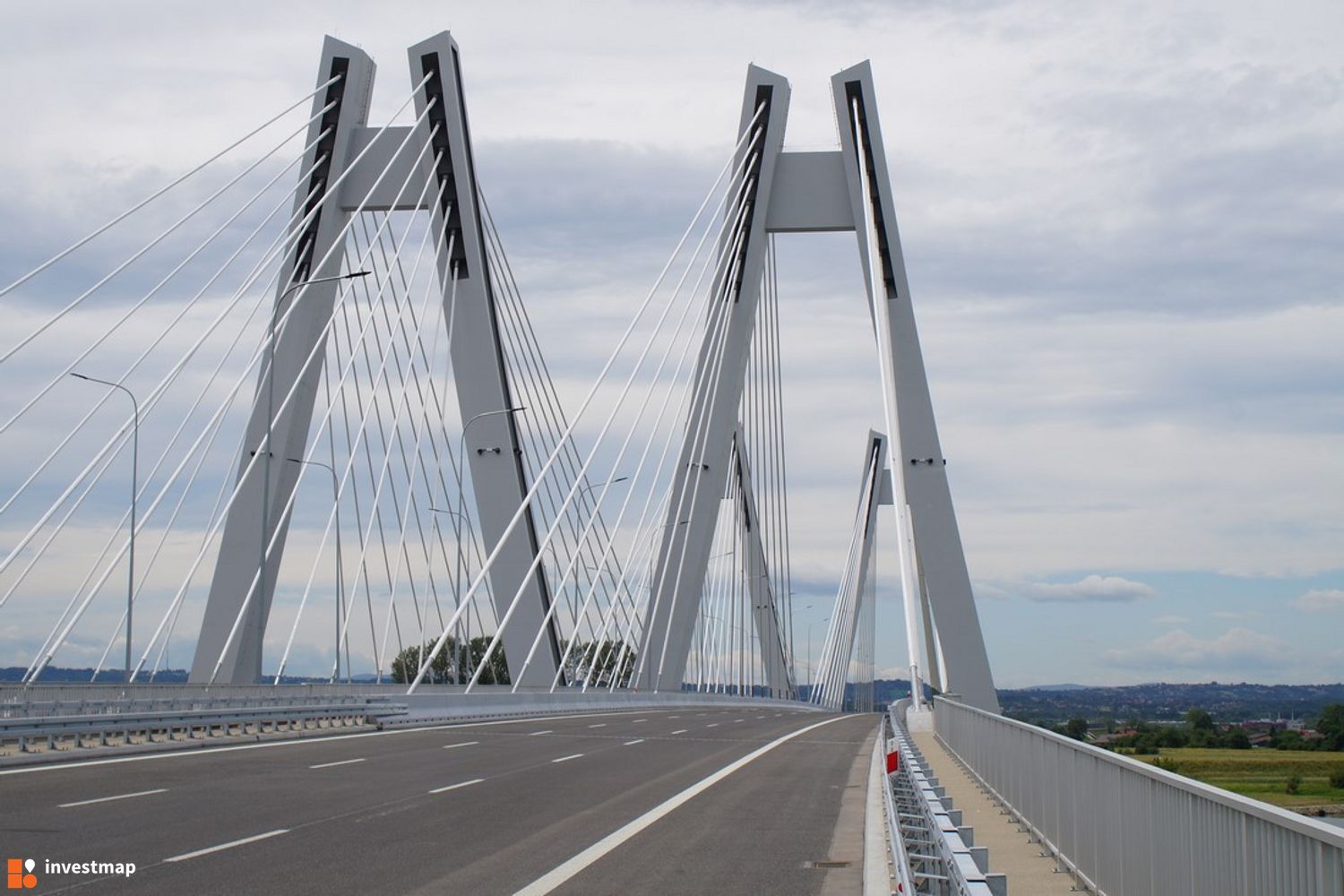 342361_1500x.jpg