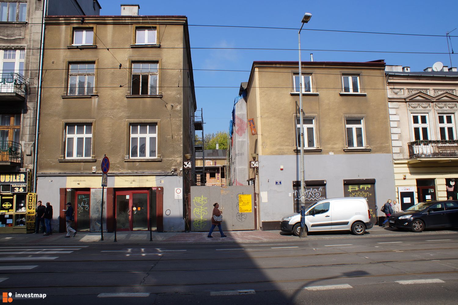 352857_1500x.jpg