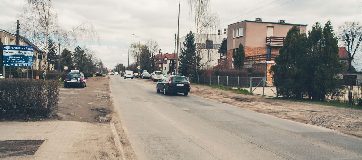 Rusza przebudowa Parafialnej. Drzewa