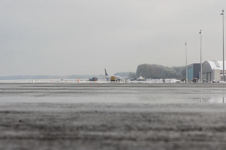 [Katowice] Górnośląskie Towarzystwo Lotnicze S.A. modernizuje drogi kołowania na lotnisku w Pyrzowicach