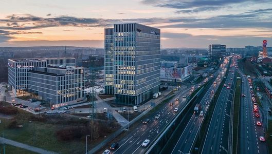 Katowice: Drugi etap kompleksu biurowego Face2Face Business Campus już gotowy [ZDJĘCIA]
