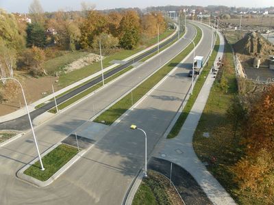 [Wrocław] Szeroka dwupasmówka do nowego terminalu lotniska już gotowa