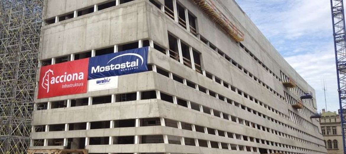 Mostostal i miasto walczą
