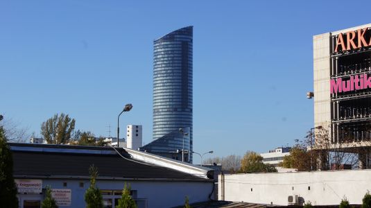 [Wrocław] Sky Tower &#8211; nowa stacja Wrocławskiego Roweru Miejskiego przy najwyższym budynku w Polsce
