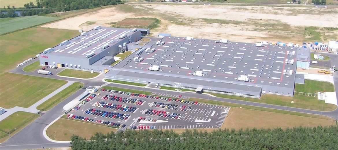 Widok na kompleks fabryk Toyoty w Wałbrzychu (foto: materiały inwestora)