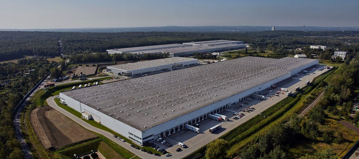 Firma elektroniczna wynajmie powierzchnię
