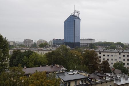 [Kraków] Luksemburski fundusz kupuje biurowiec K1, jeden z symboli Krakowa