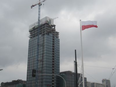 W Warszawie trwa budowa kompleksu biurowego Forest [FILM]