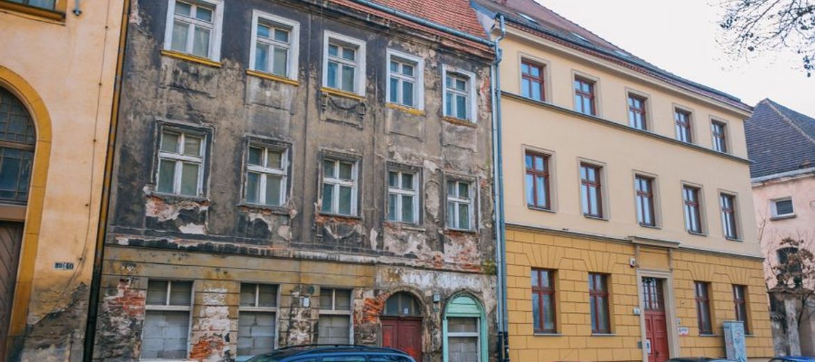 Kolejne zabytkowe kamienice przy