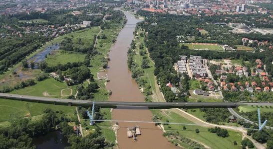 Wrocław: Ruszyła budowa Alei Wielkiej Wyspy i nowych mostów nad Odrą i Oławą [ZDJĘCIA + WIZUALIZACJE]