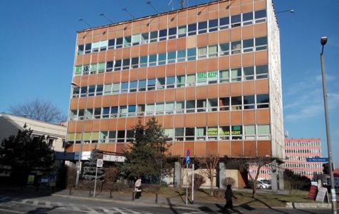 [Wrocław] PRL-owskie biurowce w centrum idą do rozbiórki. Jest zgoda