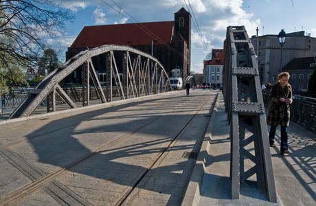 [Wrocław] Po trzech latach tramwaje wracają na wyremontowane mosty Młyńskie