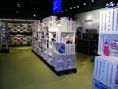 [wielkopolskie] Sklep Sneakers by Distance otworzył się w Galerii Leszno