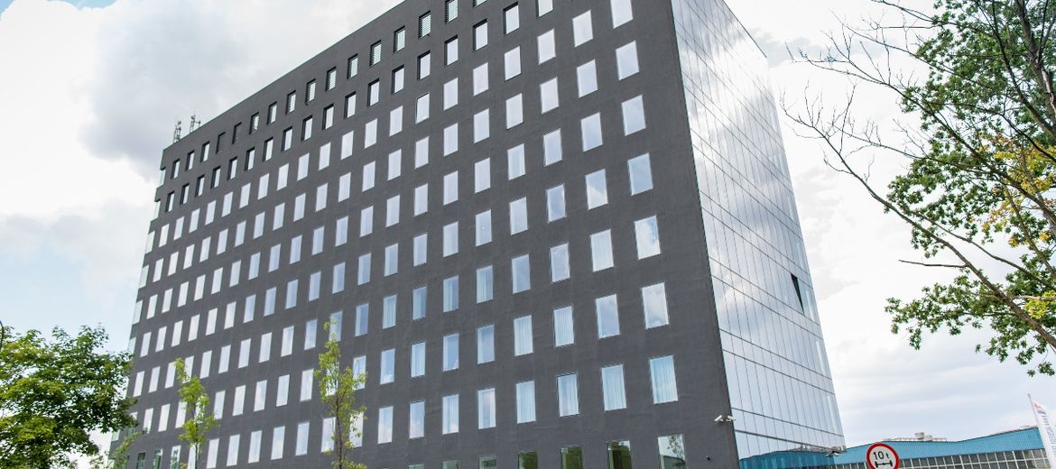 Savills doradzał ARKA BZ