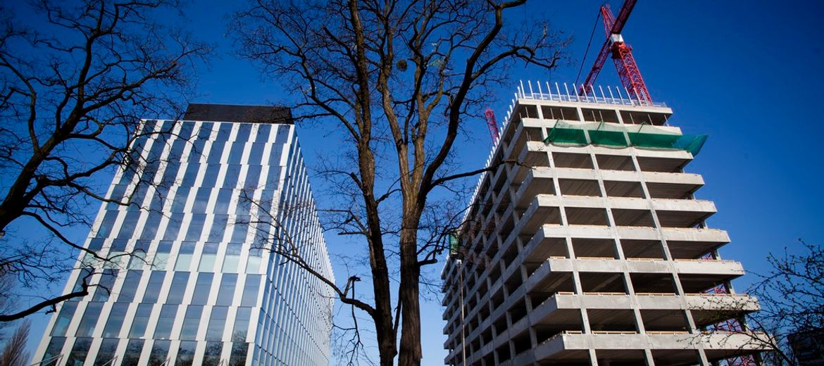 Skanska podpisuje kolejne umowy