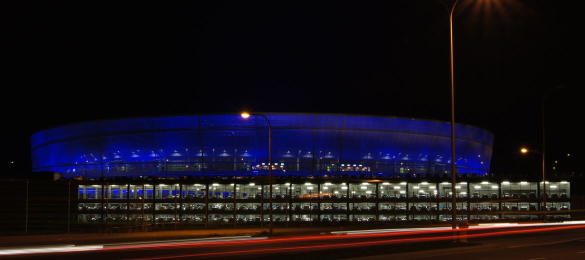 10-tysięczny zwiedzający odwiedził stadion,