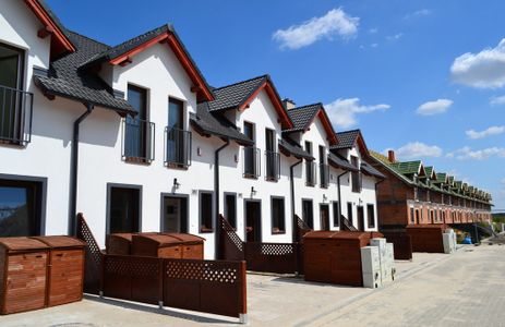 [wielkopolskie] Kolejne domy w Rodzinnym Zakątku pod Poznaniem gotowe