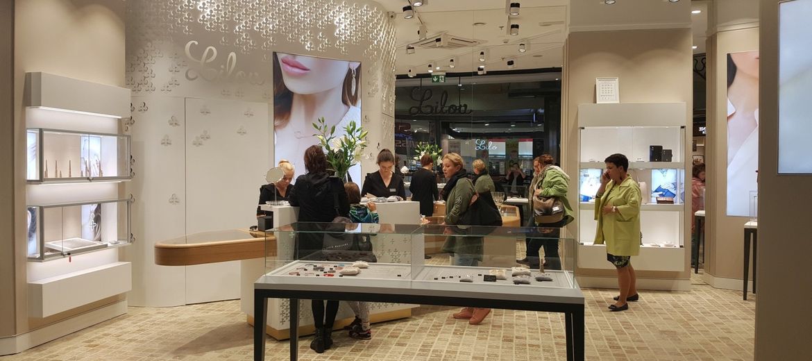 Salon biżuterii nowym najemcą