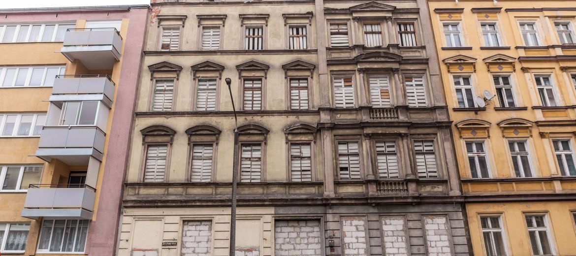 Wrocław: Zabytkowa kamienica na