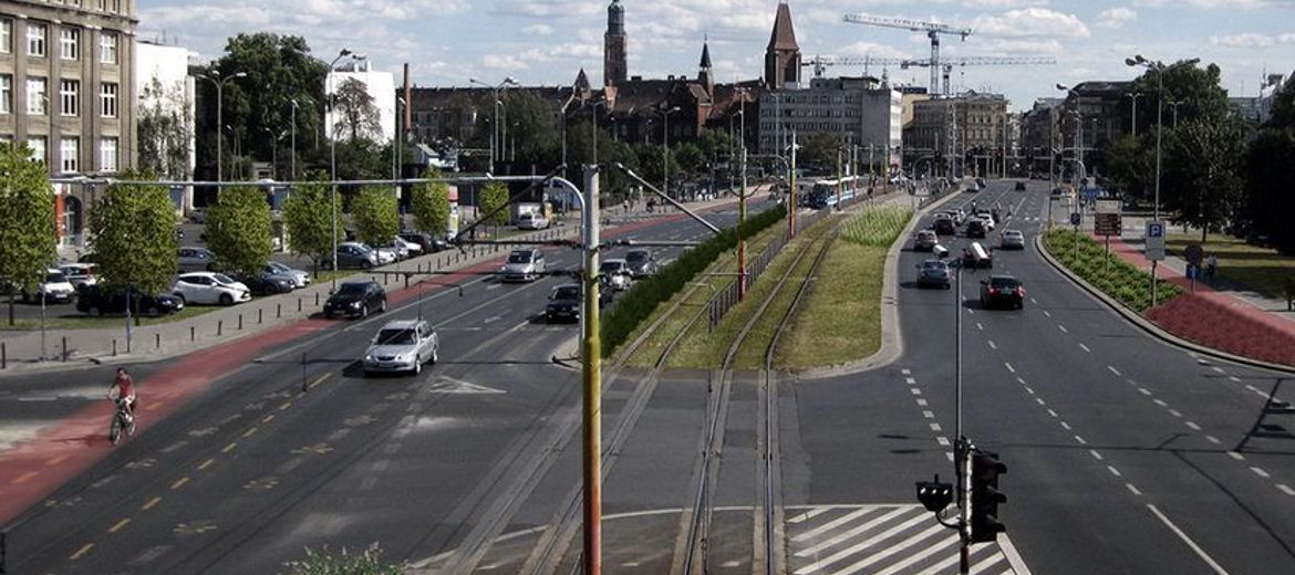 Dłużej poczekamy na zieloną
