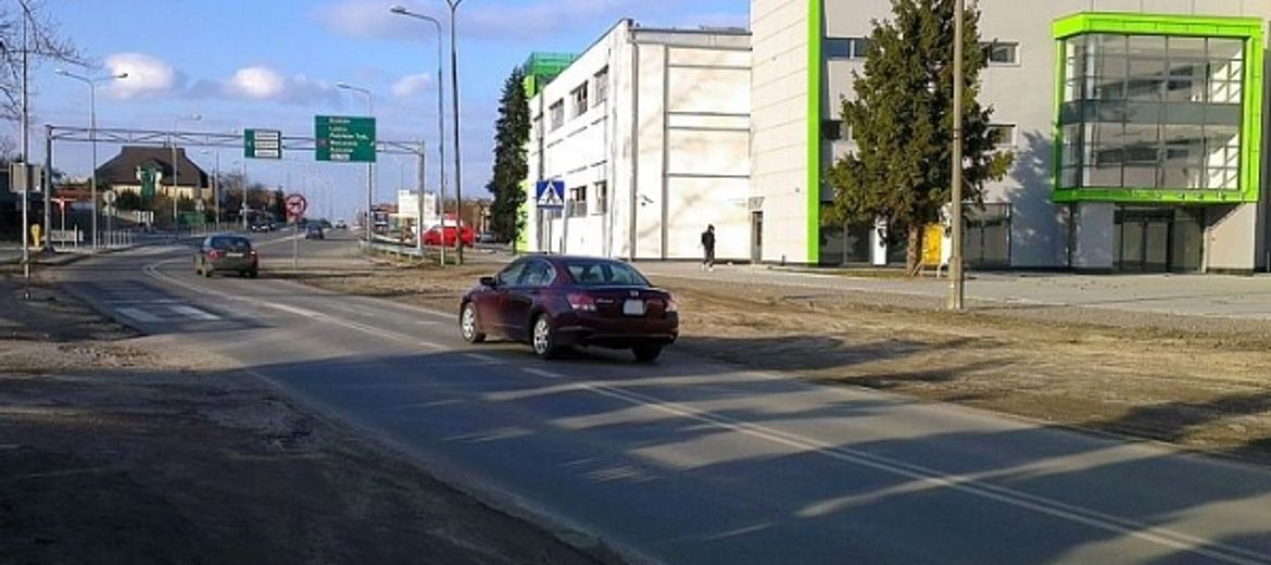 11 firm chce budować