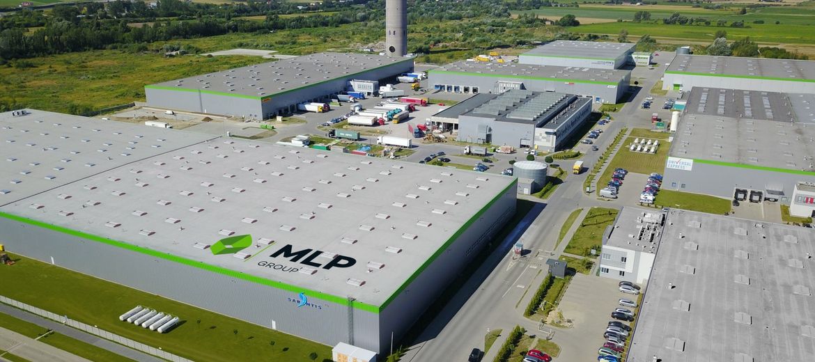 MLP Pruszków II gigantycznym