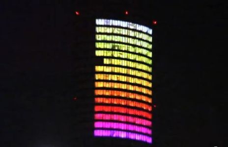 [Wrocław] W sobotę Sky Tower zamieni się w wielki kolorowy wyświetlacz