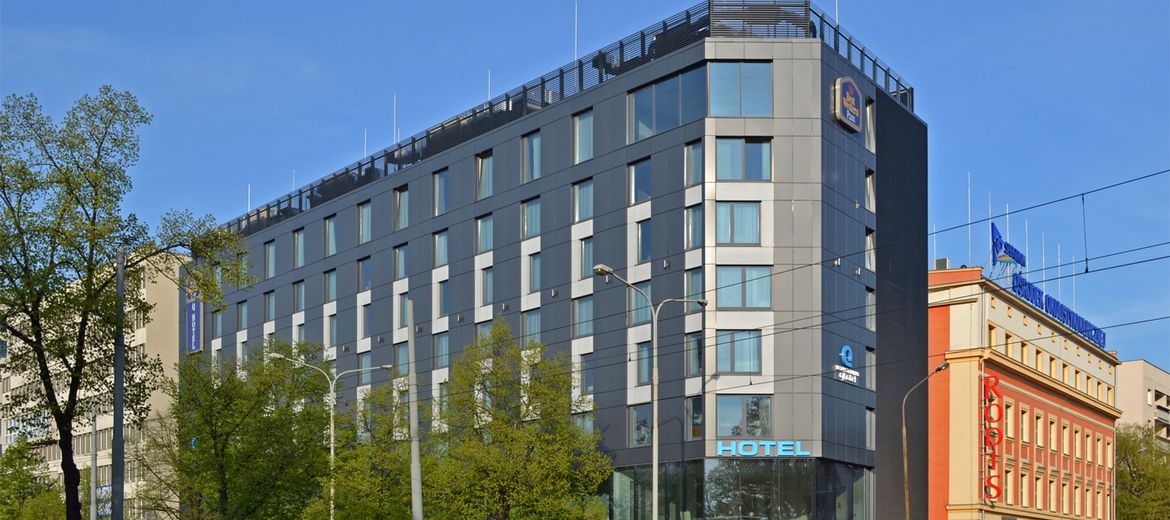 Best Western Plus Q