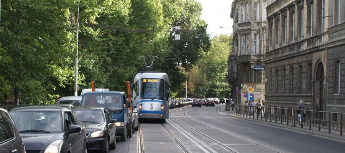 Będą wydzielać torowisko na